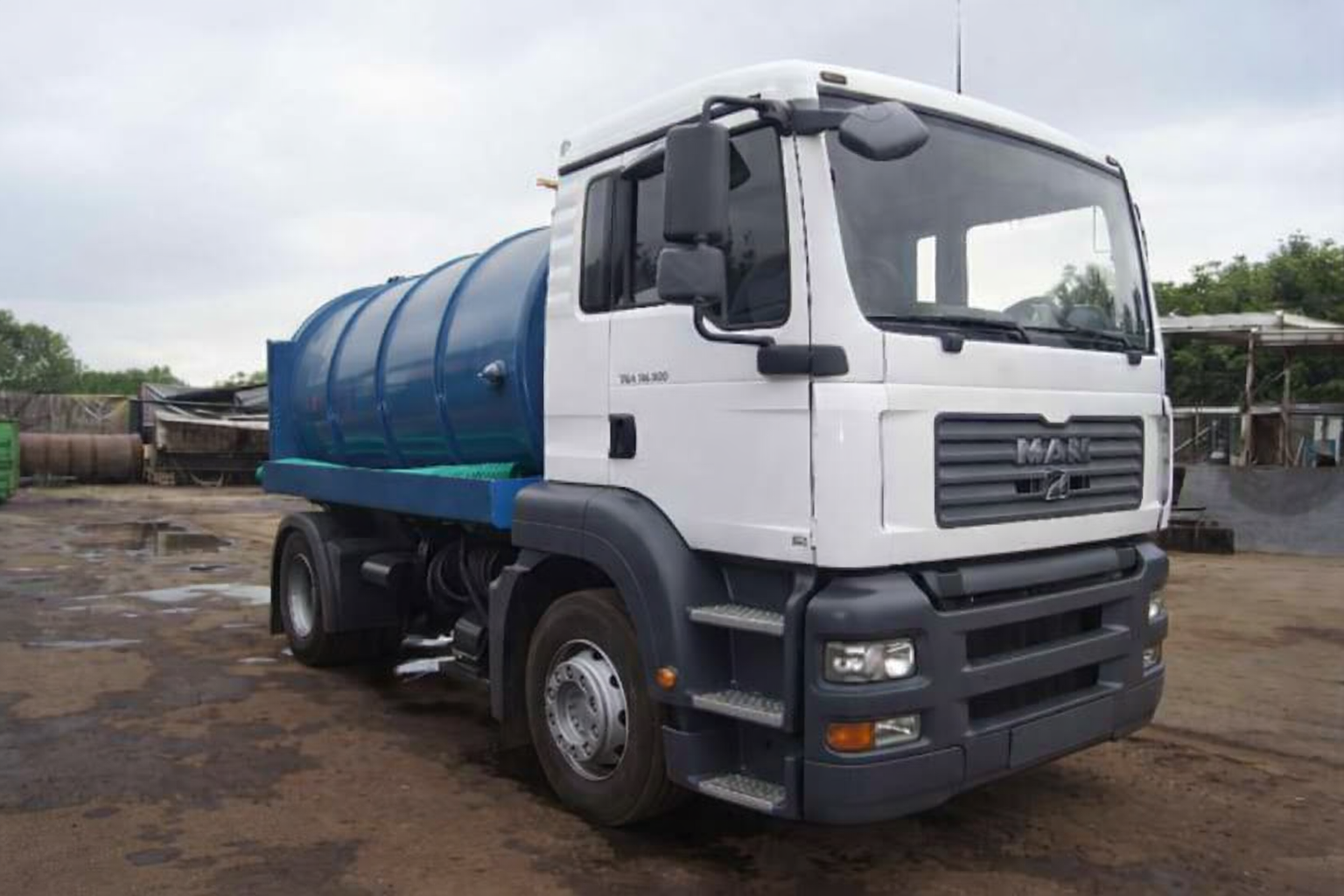 Beczkowóz MAN – wywóz szamba Węgorzewo